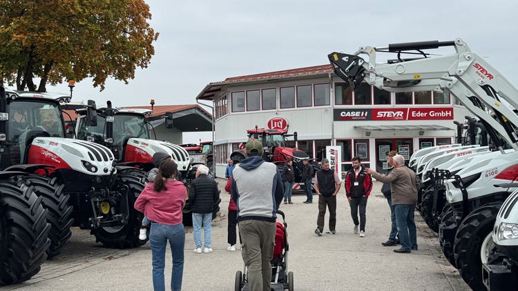 Case und Steyr bei der EDER Kirchweih Ausstellung in Tuntenhausen 2026