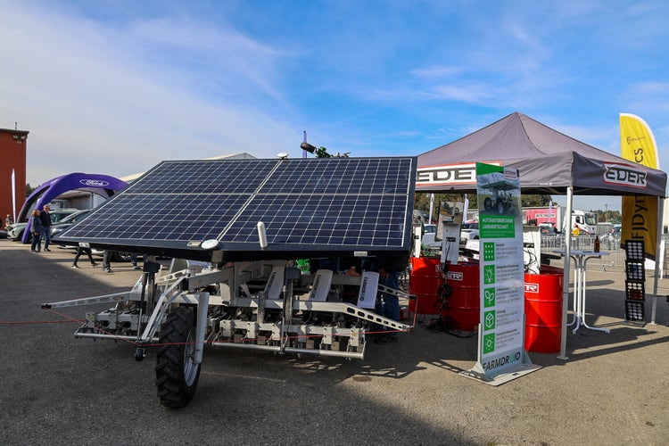 FarmDroid Messestand bei der Kirchweihausstellung 2025 in Tuntenhausen.