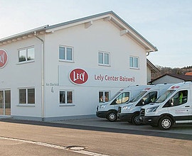Lely Center Baisweil von außen